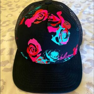 Volcom Women’s Mesh Trucker Hat